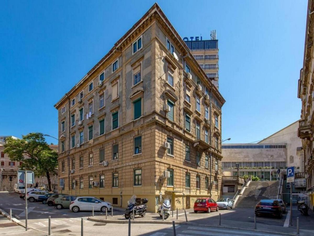 Apartman Karesa -Rijeka Extérieur photo